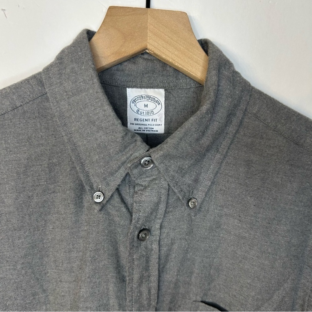Brooks Brothers Regent Fit Gray Flannel Button Down Collar Shirt, Size Medium - Picture 4 of 9